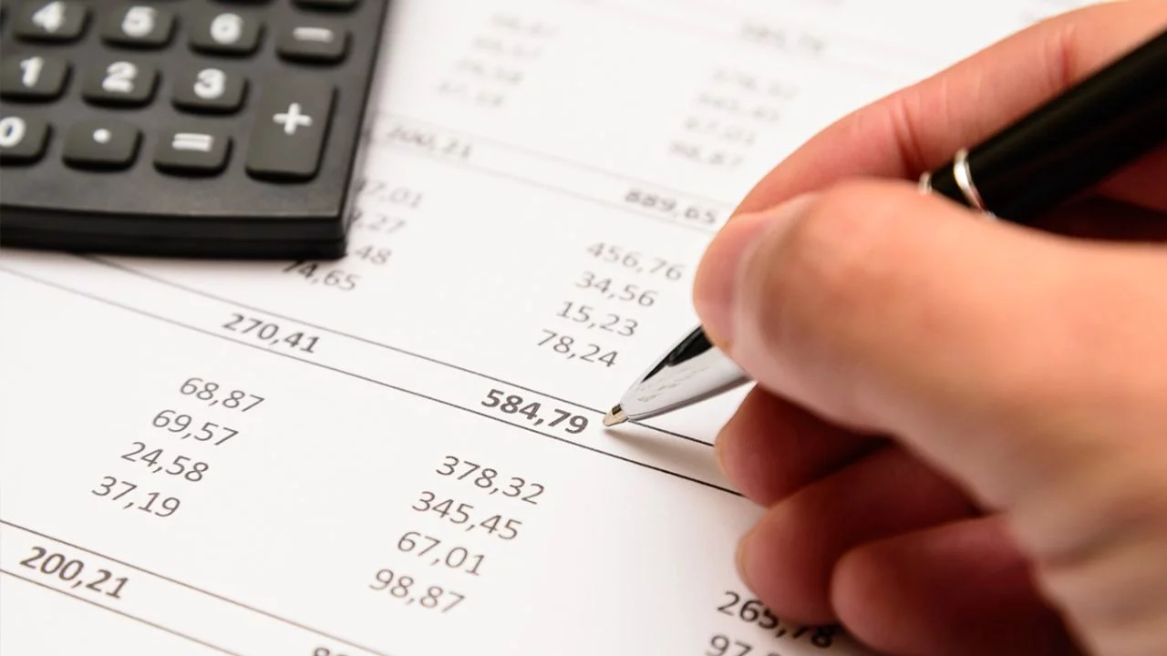 Cashback dos impostos: governo estuda nova proposta de reforma tributária