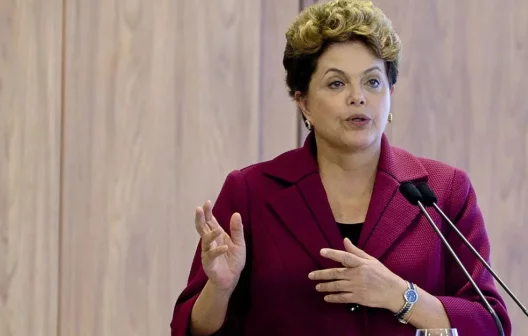 "Dilma Rousseff na presidência do Banco dos Brics: Descubra os segredos por trás dessa poderosa instituição financeira!"