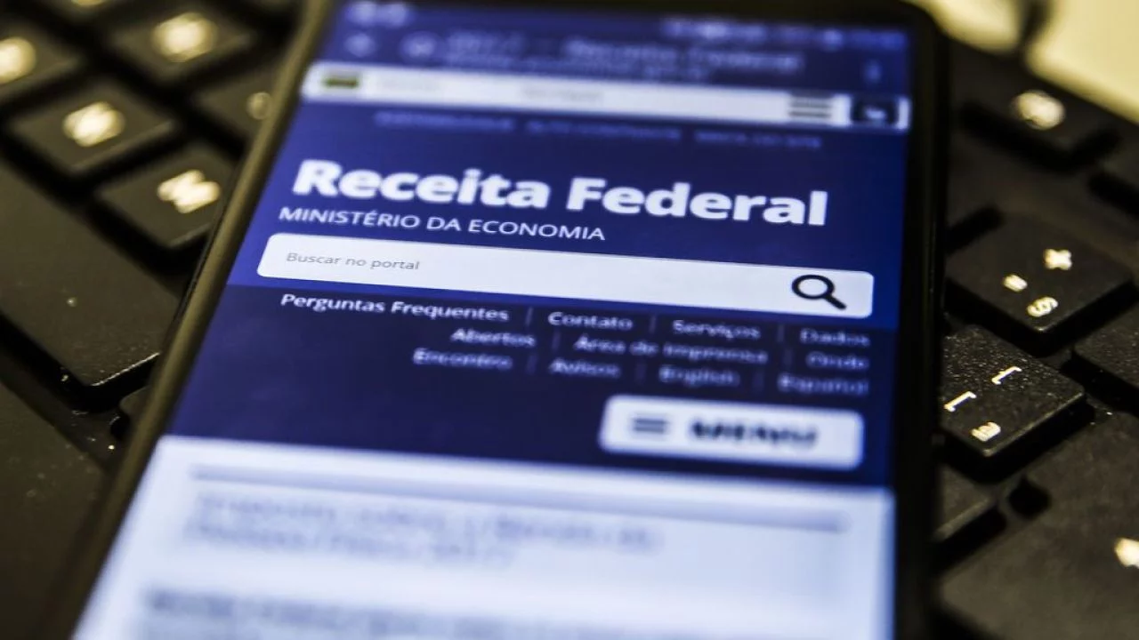 Imposto de Renda 2023: Saiba como retificar as declarações pré-preenchidas.