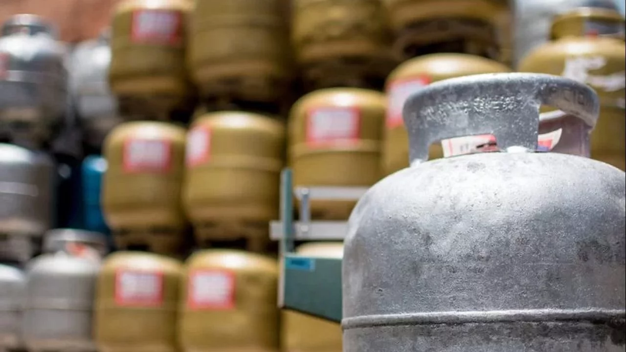 Gás de Cozinha está mais caro em quase todo o Brasil. Confira os valores.