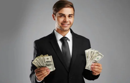 "Transforme seus sonhos em realidade: descubra como conquistar o 1 milhão antes dos 30 anos com 10 passos simples!"