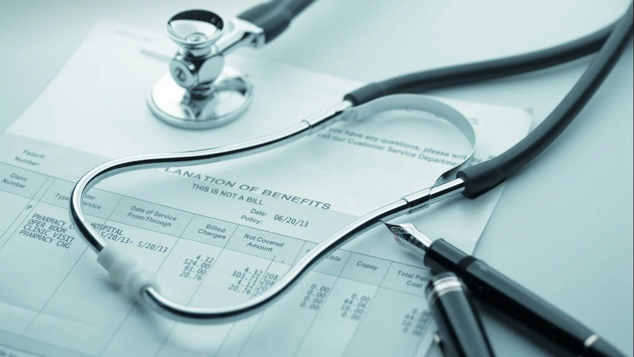 Aumento nos preços dos planos de saúde: Confira dicas para economizar.