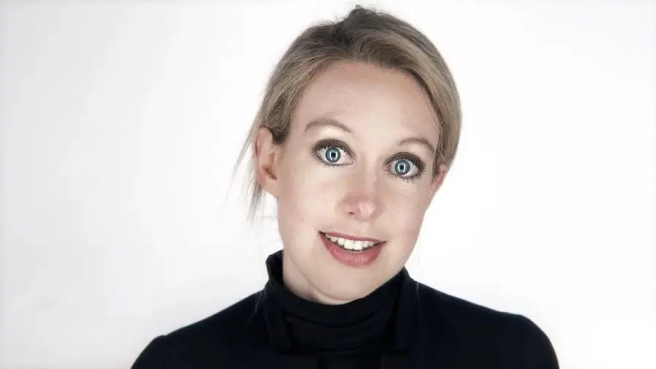 De bilionária a presidiária: Confira curiosidades sobre Elizabeth Holmes