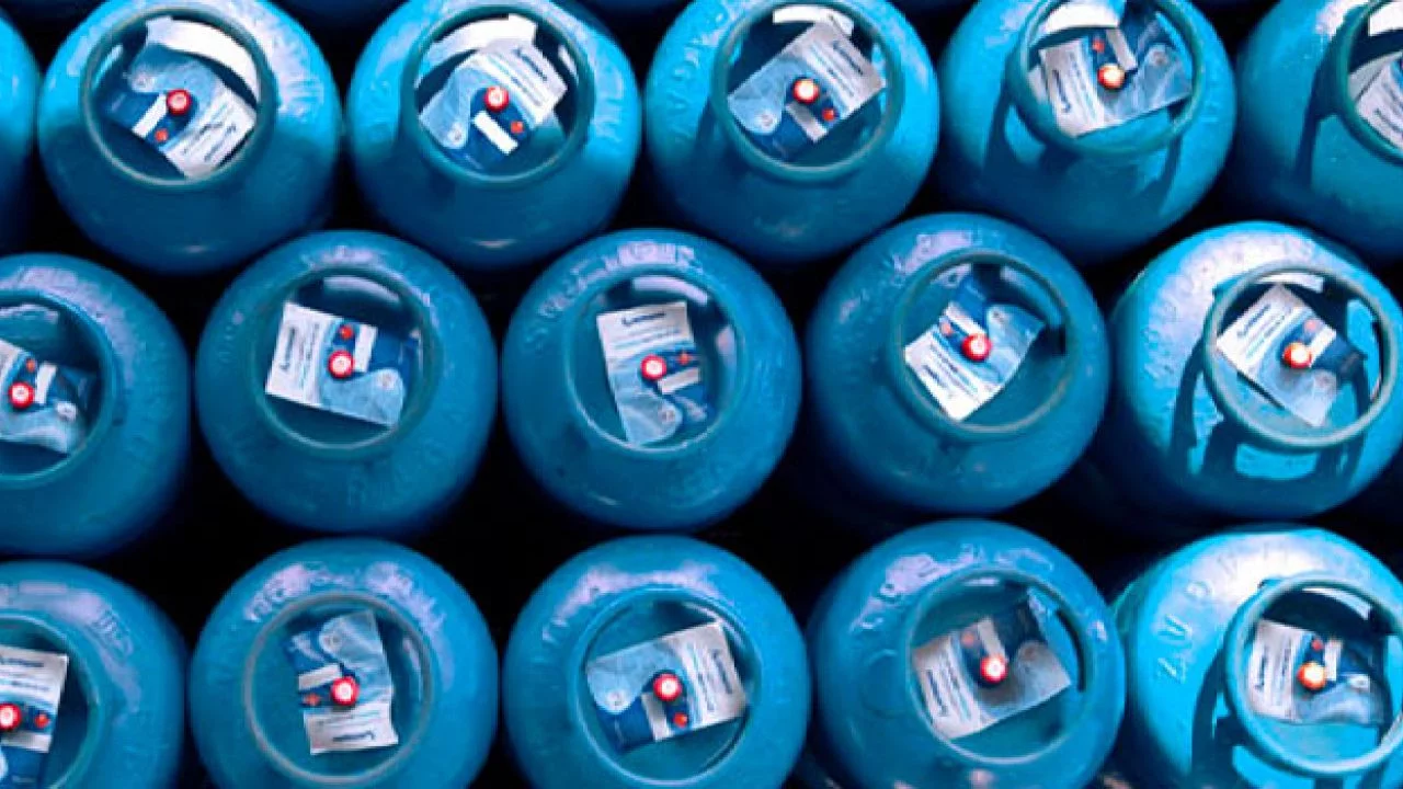 Pagamento extra de Auxílio Gás é garantido até 2023 pelo governo federal