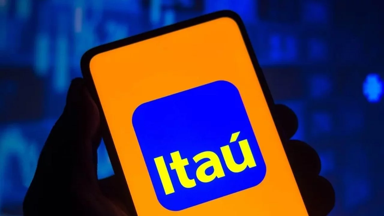 Como fazer Pix parcelado pelo Banco Itaú?