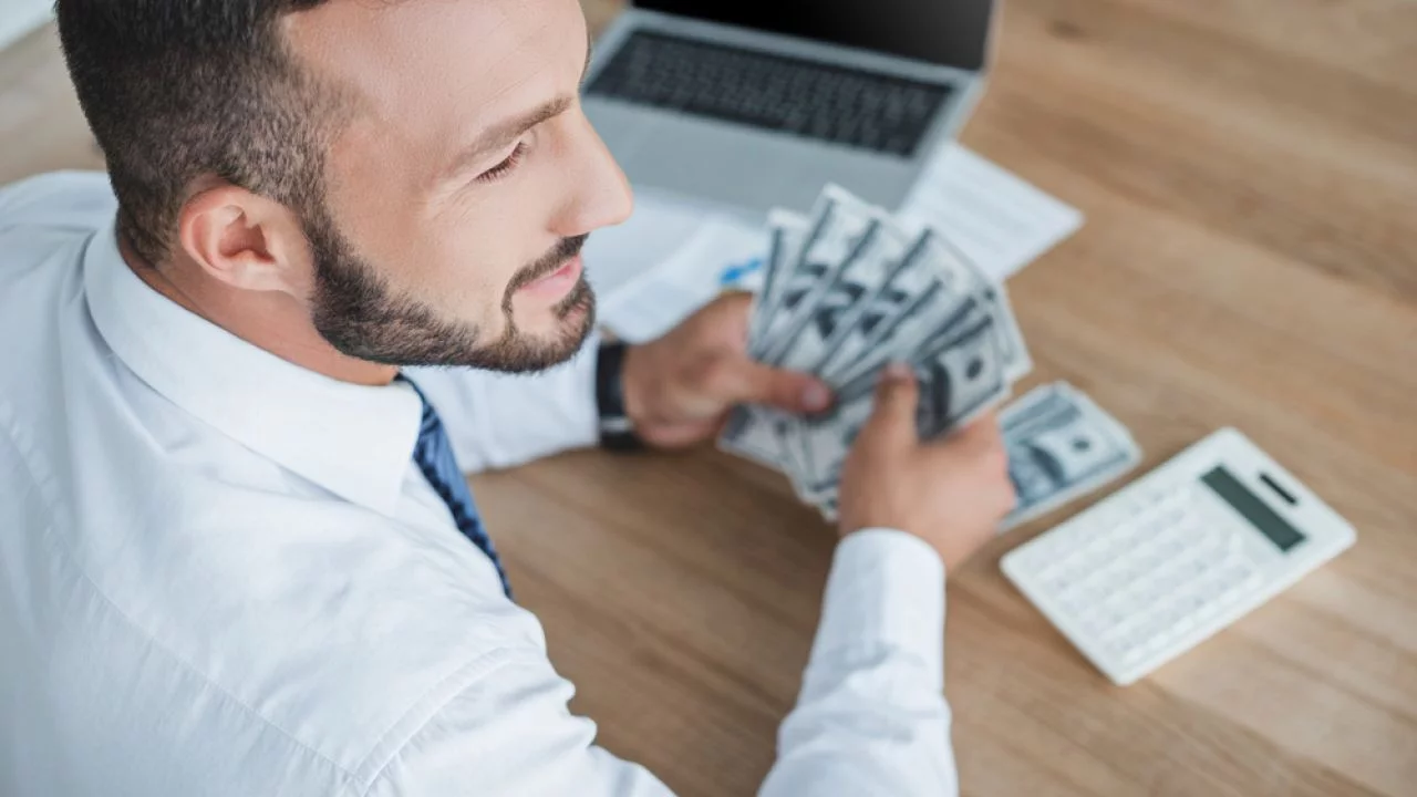 Onde conseguir empréstimos de R$ 2 mil? Confira boas opções de empresas. 