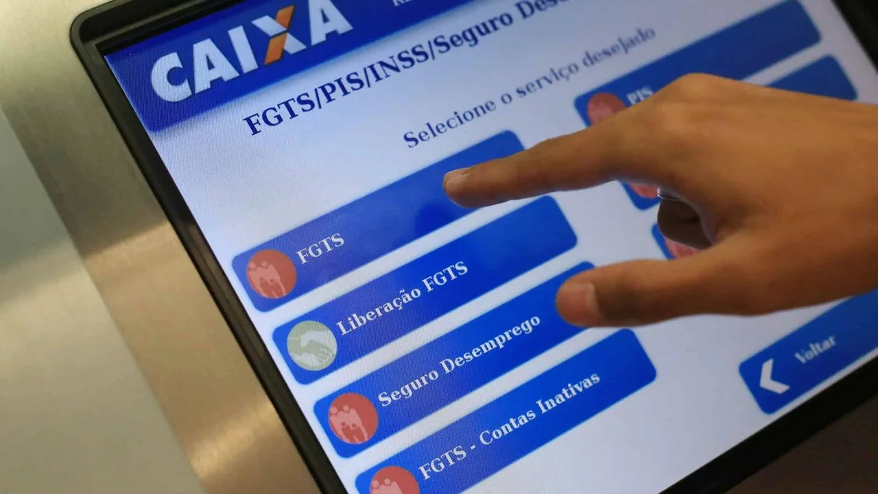 Caixa anuncia data de saque extraordinários do FGTS