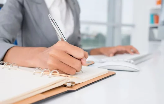 "Aprenda a potencializar o fluxo de caixa do seu negócio varejista com essas 7 super dicas!"