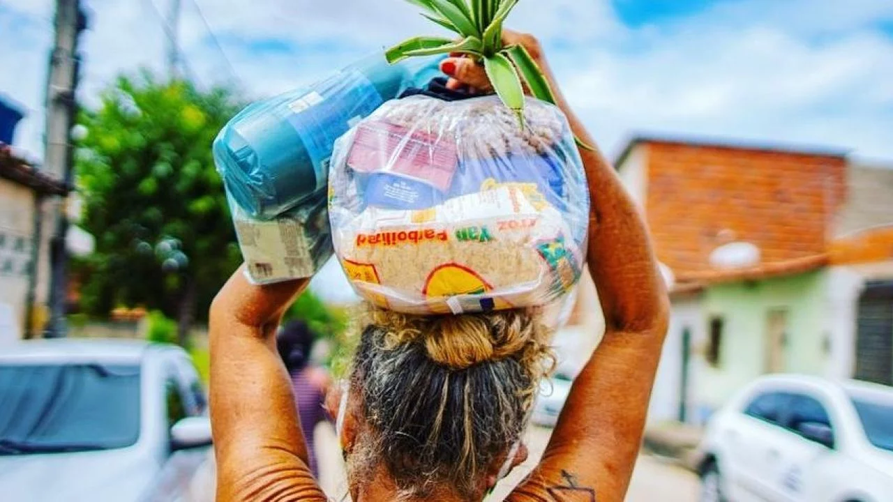 Auxílio Cesta Básica: Entenda quem pode solicitar o benefício