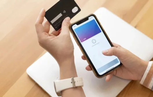 "Descubra como parcelar seus pagamentos em 5 aplicativos de PIX!"