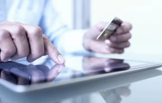 "Descubra agora os melhores cartões de crédito sem anuidade para solicitar em 2023!"