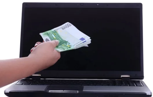 "Descubra o potencial transformador dos marketplaces de crédito em 2023 - veja os principais destaques!"