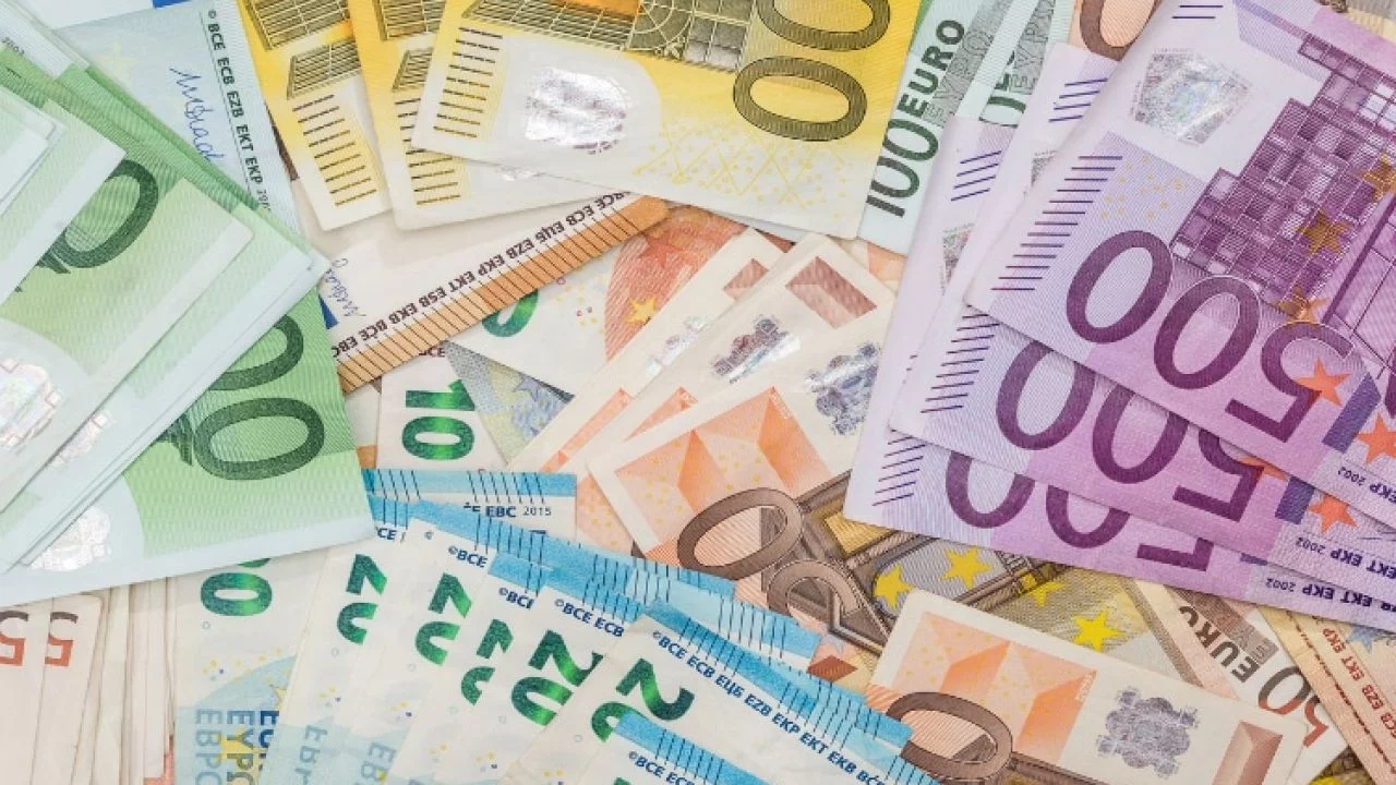 Confira dicas para comprar euro com segurança