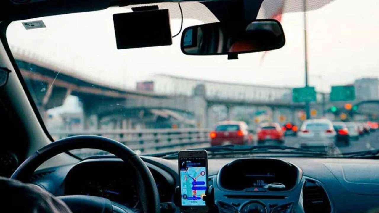 Governo decide: motoristas de apps não podem fazer cobranças extras