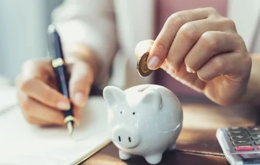 "Descubra o segredo para economizar sem esforço com o Desafio das 52 Semanas!"