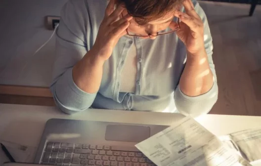 "Descubra como conquistar seu cartão de crédito com 5 dicas infalíveis!"