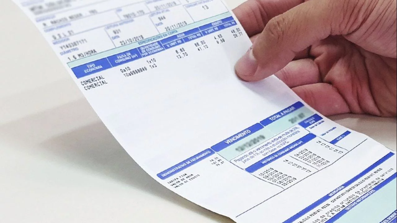 Conta de água atrasada: saiba como pagar