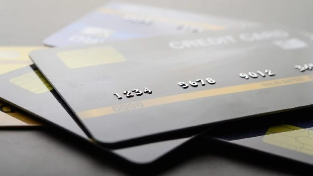 Como ter cartão gratuito com limite alto? Aprenda como obter os melhores cartões