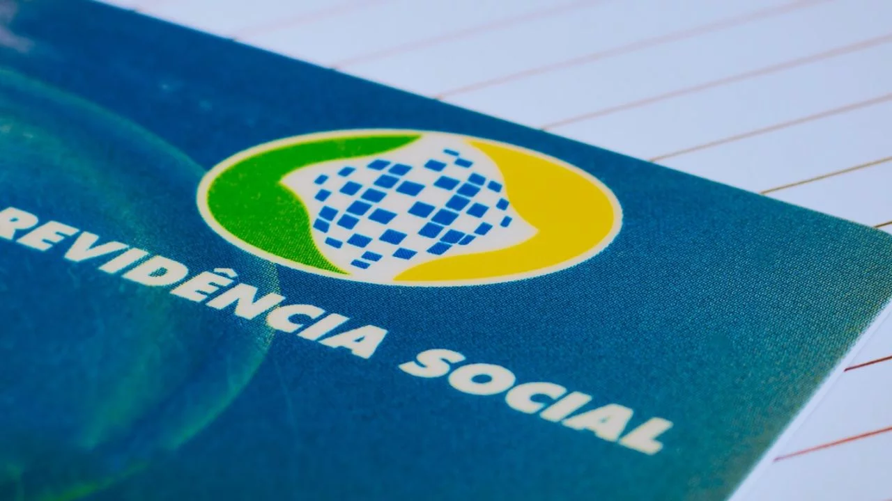 Cartão do INSS: confira os tipos e como pedir em 2024