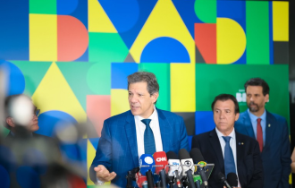 "Consignado para CLT: Descubra como economizar mais com as novas taxas de crédito!"