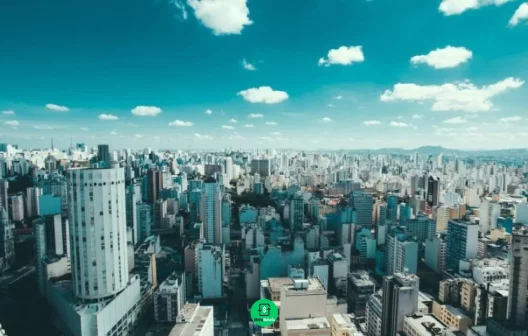 "Desvende os segredos dos Fundos Imobiliários e transforme sua carteira de investimentos!"