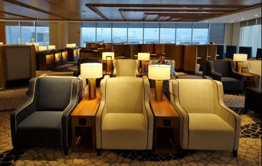 "Aproveite o luxo: 7 cartões de crédito com acesso VIP exclusivo"