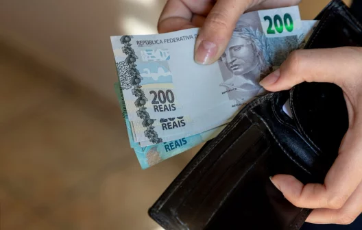 "Aprenda como obter empréstimos sem complicação, mesmo com score baixo, através destas 6 instituições!"