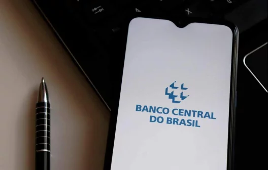 "Descubra como o histórico de dívidas pode mudar sua vida financeira!"