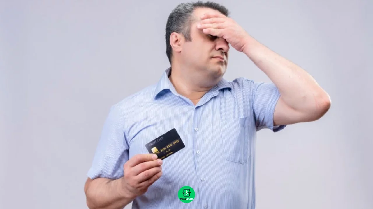 Dívida no cartão de crédito: o que fazer para sair do rotativo?