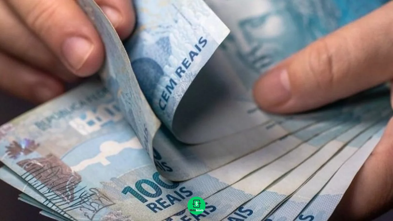 Adiantamento de salário ajuda ou atrapalha o orçamento?